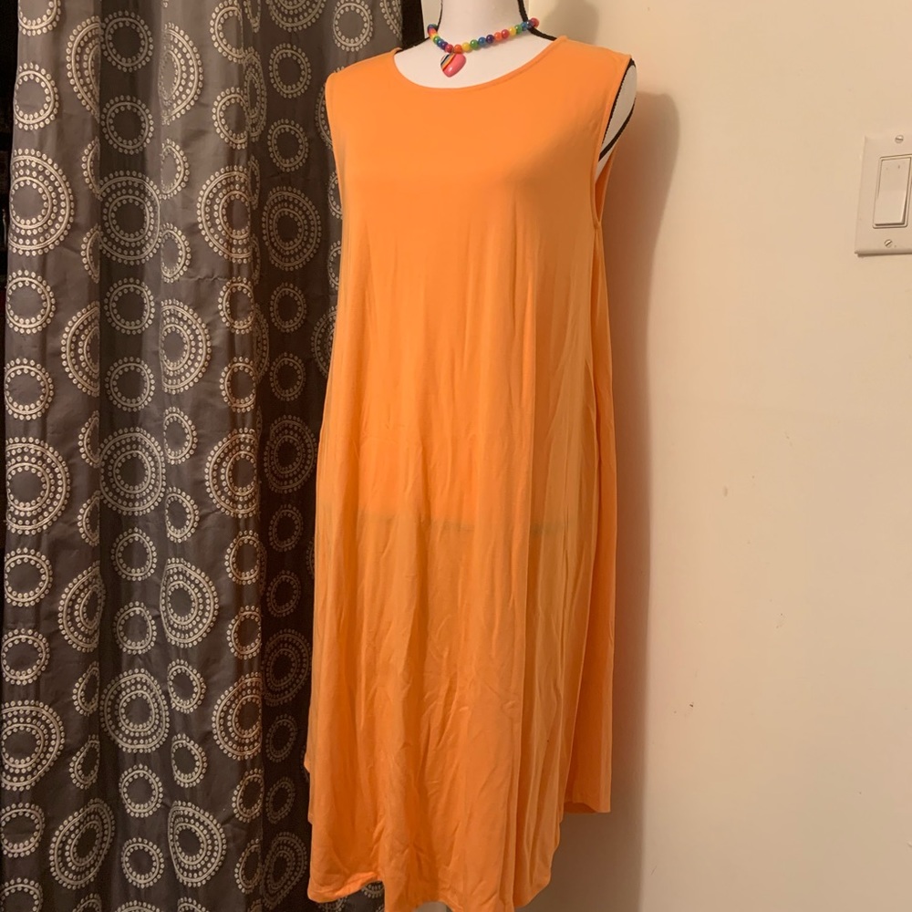 Zenana Peachy Pocket Rounded Hem Dress